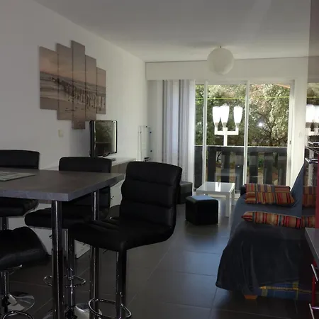 Apartment La Baleine Rose *